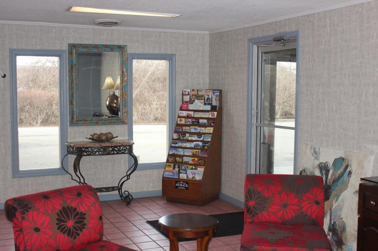 Red Carpet Inn - Louisville Bagian luar foto